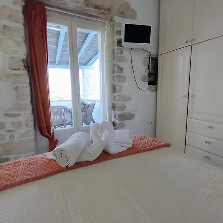 Petradi Ferienhaus *
